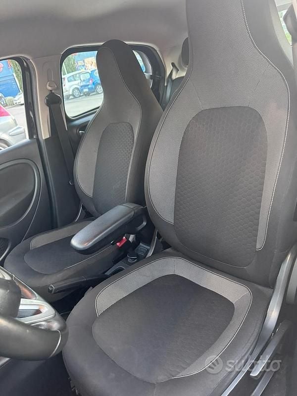 Usata Smart ForFour Electric Drive 2020 Nero Utilitaria