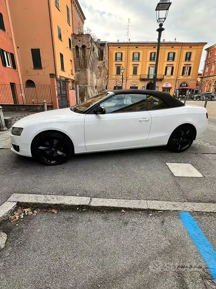 Usata Audi A5 Cabriolet 211 CV (155 kW) 2010 Bianco Cabrio