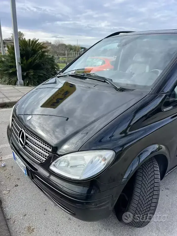 Usata Mercedes Viano 204 CV (150 kW) 2008 Nero Monovolume