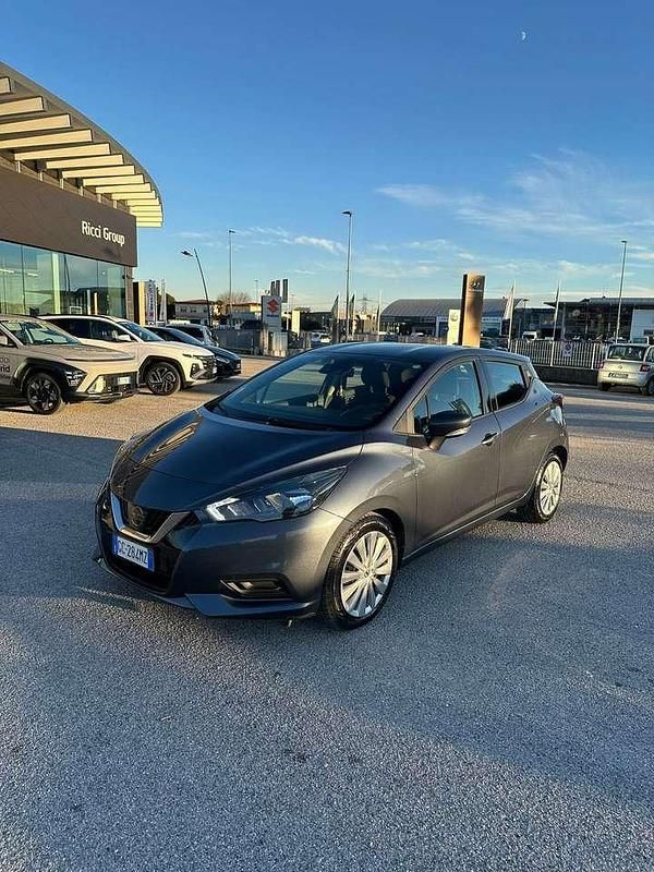 Grigio Usata 2021 Nissan Micra Acenta Tre volumi | 11.900 € (Buon prezzo) - Immagine 1/4