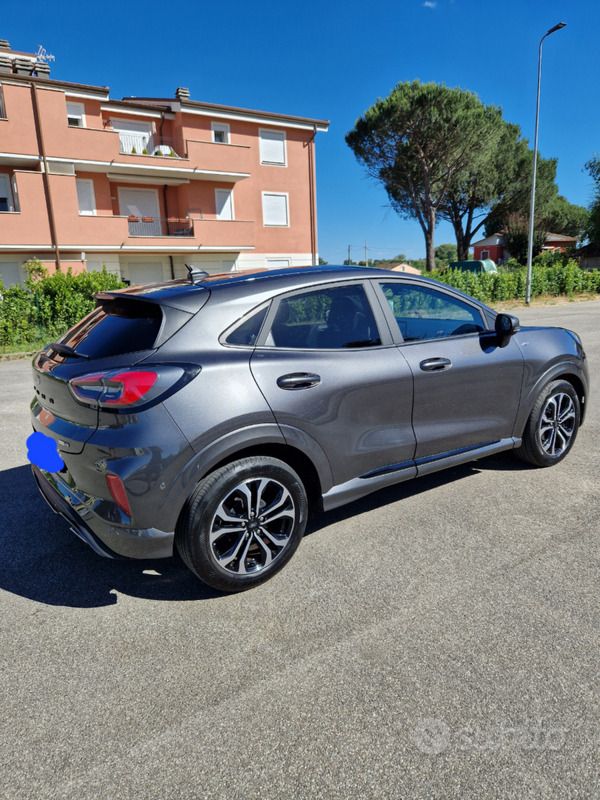Usata Ford Puma ST-Line 125 CV (91 kW) 2021 Grigio SUV