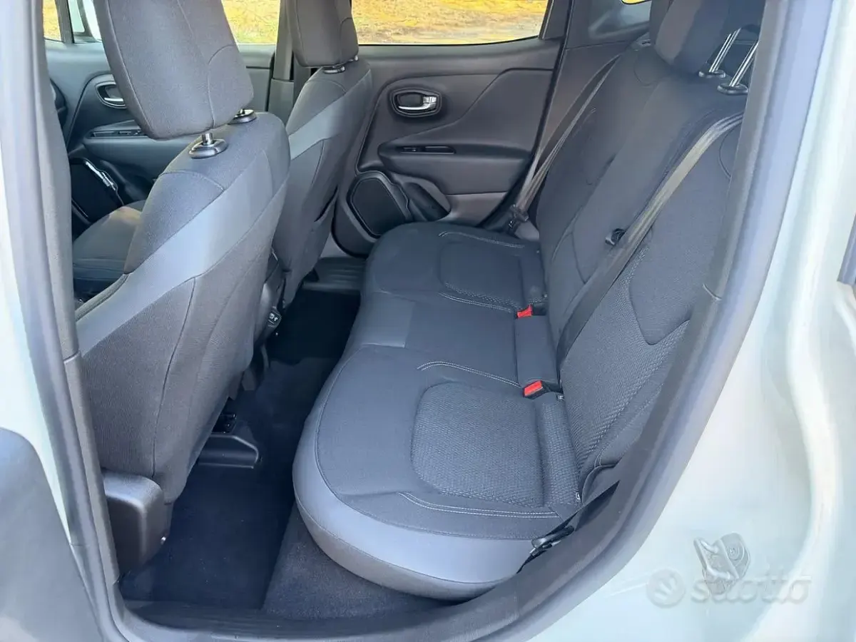 Usata Jeep Renegade Limited 150 CV (110 kW) 2021 Bianco SUV