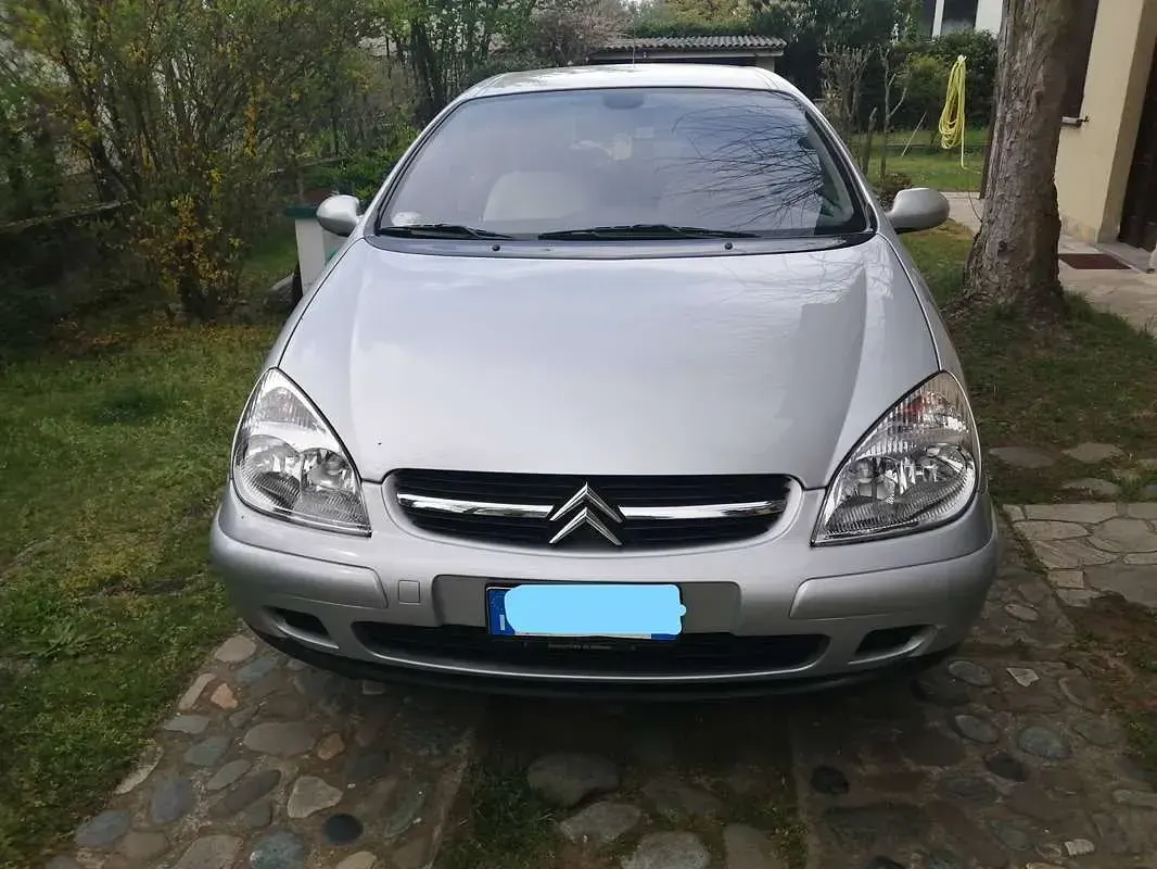 Usata Citroën C5 109 CV (80 kW) 2003 Argento Berlina