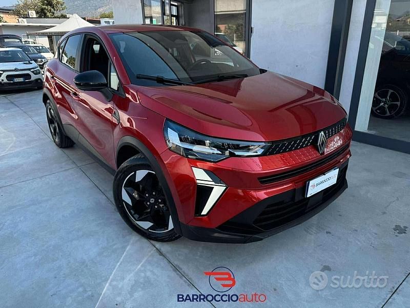 Rosso Usata 2024 Renault Captur Evolution SUV | 18.800 € (Ottimo prezzo) - Immagine 1/4