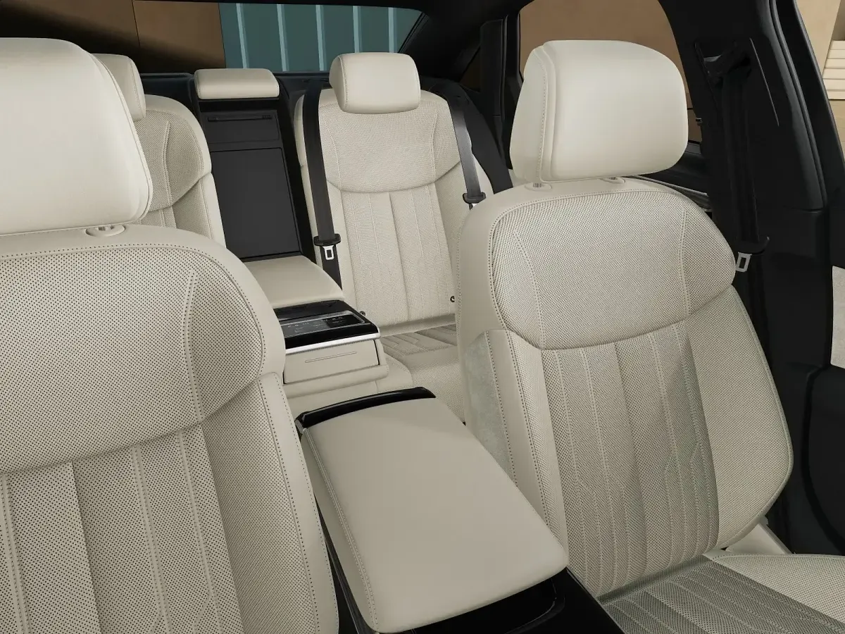 Nuova Audi A8 Comfort 462 CV (339 kW) 2025 Grigio Berlina