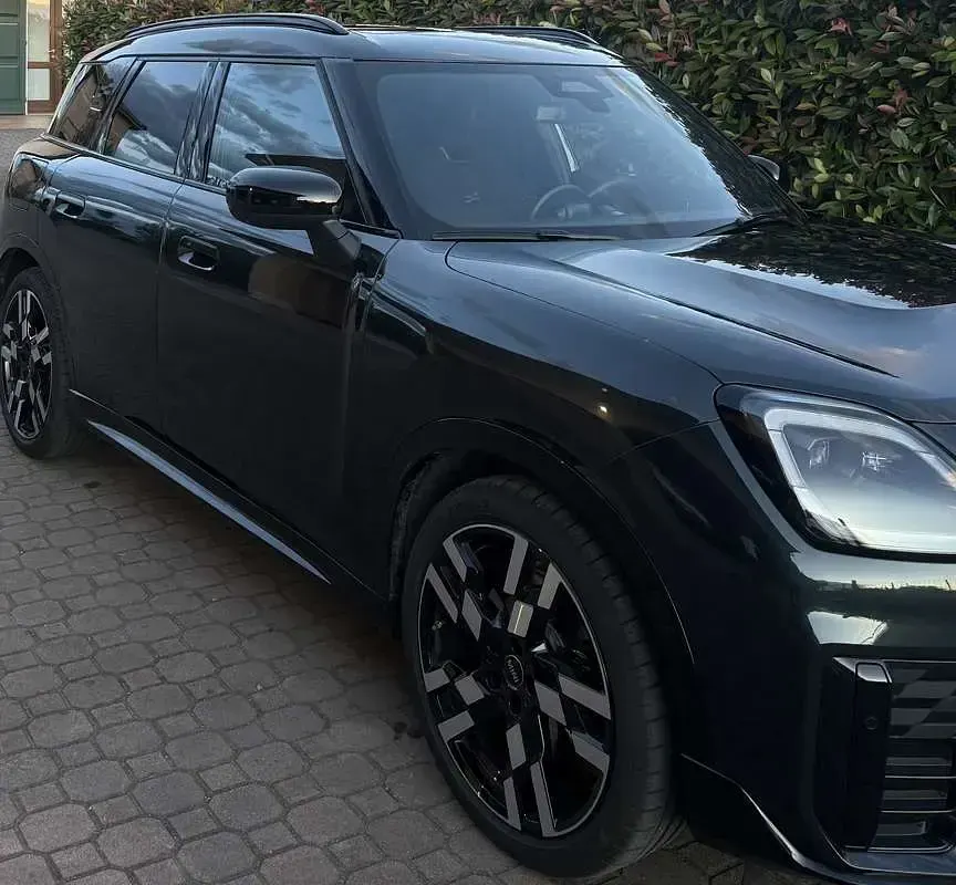 Usata Mini John Cooper Works 218 CV (160 kW) 2025 Utilitaria