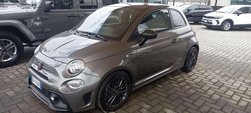 Grigio Usata 2023 Abarth 595 Turismo Due volumi | 19.400 € (Ottimo prezzo) - Immagine 1/4