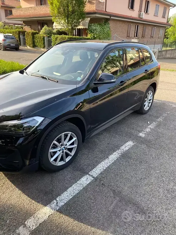 Usata BMW X1 Efficient Dynamics 116 CV (85 kW) 2020 Nero SUV