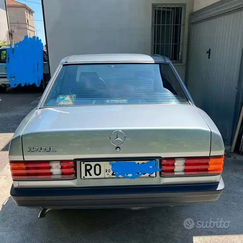 Usata Mercedes 190 122 CV (89 kW) 1984 Bluazzurro Berlina