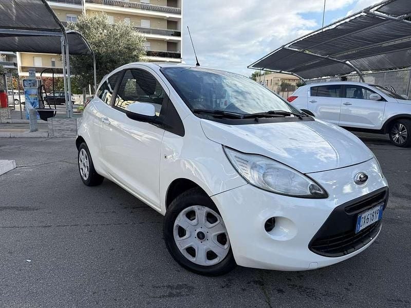Usata Ford Ka 75 CV (55 kW) 2009 Bianco Berlina