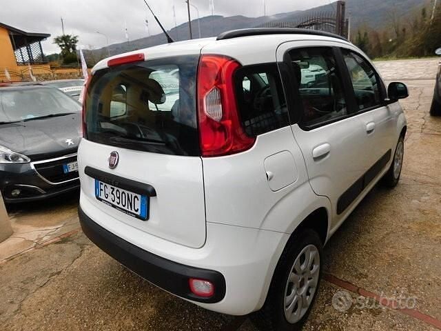 Usata Fiat Panda Lounge 85 CV (62 kW) 2017 Bianco Berlina