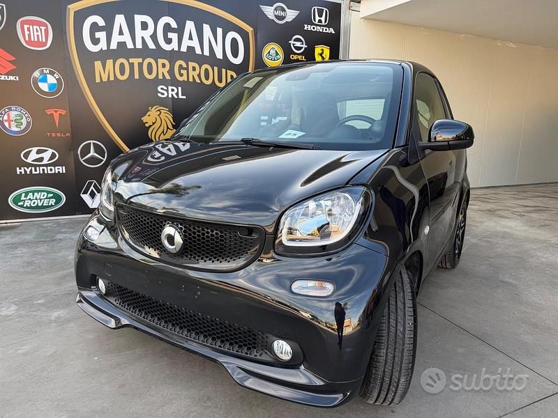 Usata Smart ForTwo Coupé Prime 90 CV (66 kW) 2017 Nero Coupé
