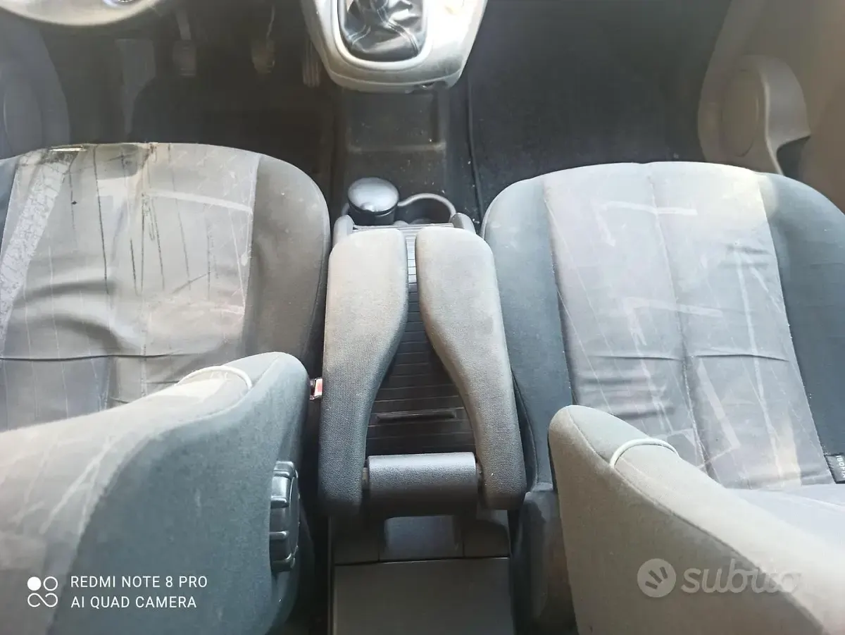Usata Renault Scénic 2005 Grigio Monovolume