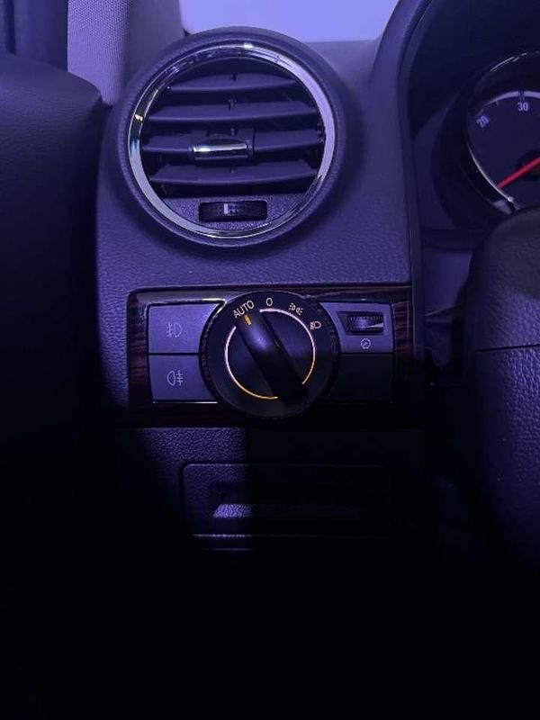Usata Opel Antara Cosmo 150 CV (110 kW) 2007 Marrone SUV