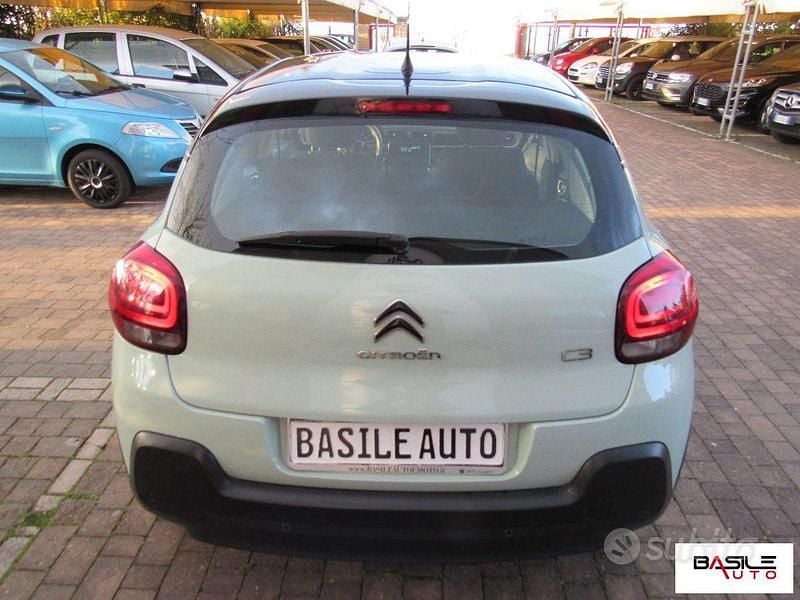 Usata Citroën C3 PureTech 82 CV (60 kW) 2017 Verde Berlina