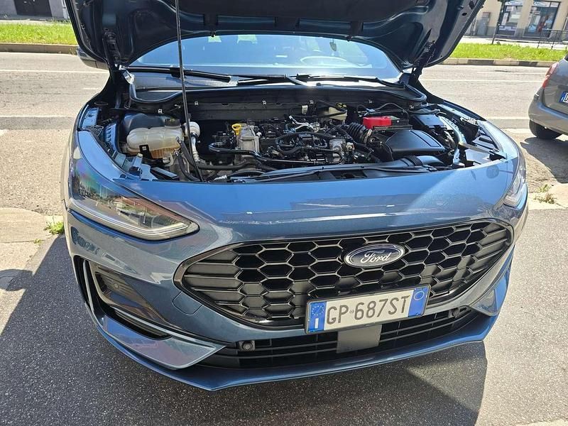 Usata Ford Focus ST-Line 125 CV (91 kW) 2023 Blu/azzurro Station wagon