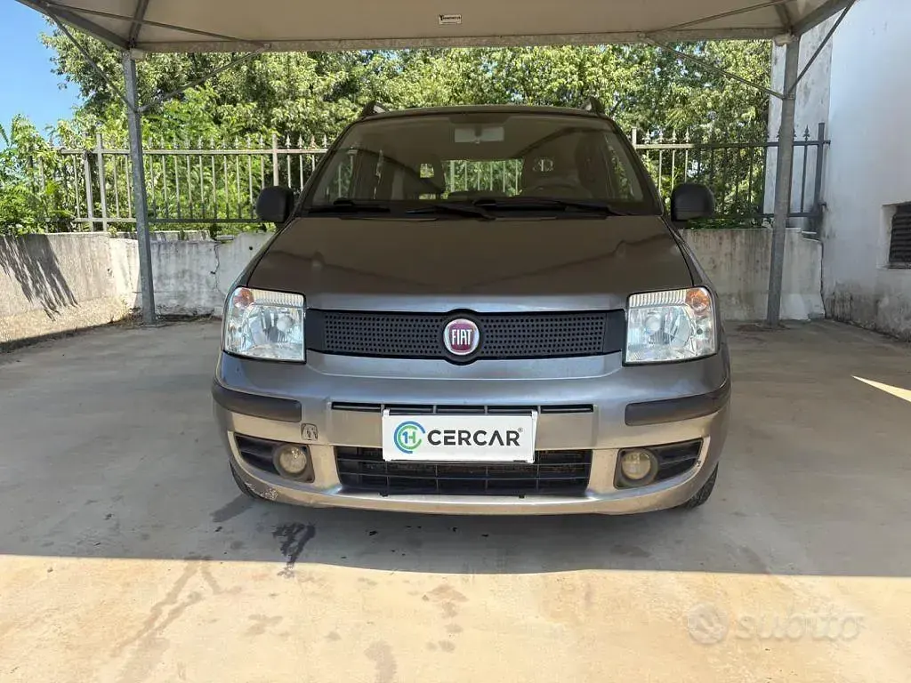 Usata Fiat Panda Classica 69 CV (50 kW) 2012 Grigio Utilitaria