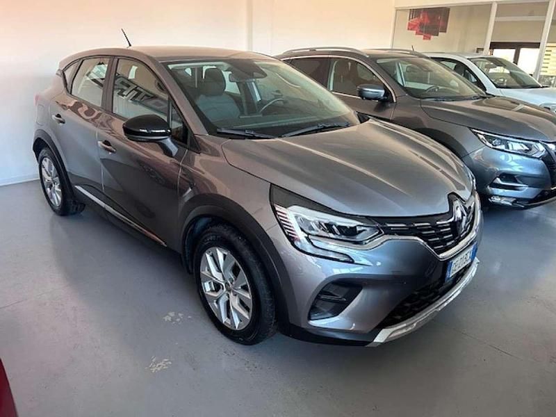 Usata Renault Captur Business 95 CV (69 kW) 2021 Grigio SUV