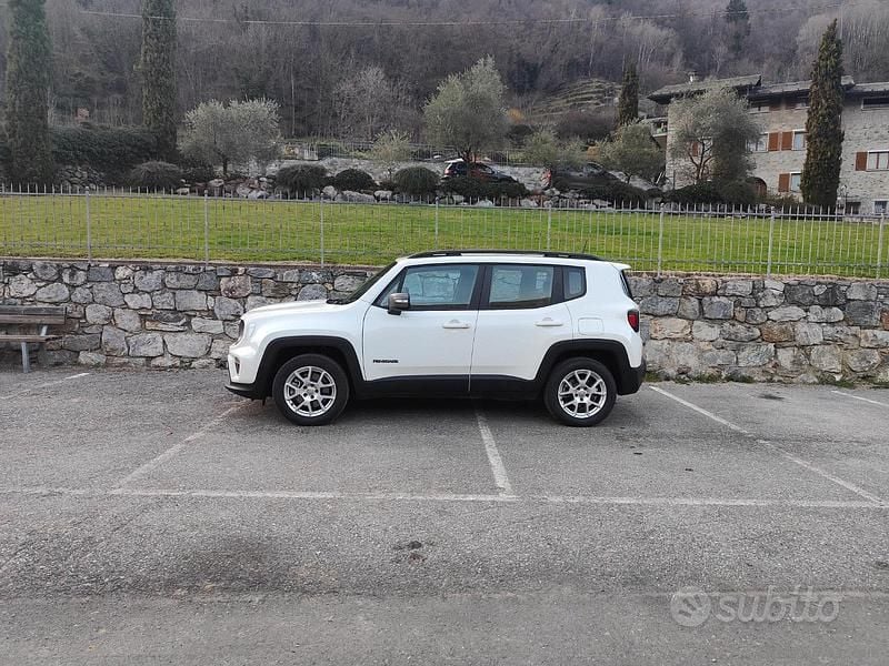 Usata Jeep Renegade Limited 190 CV (139 kW) 2021 Bianco SUV