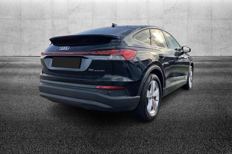 Usata Audi Q4 e-tron Business 69 kW (95 CV) 2022 Nero SUV