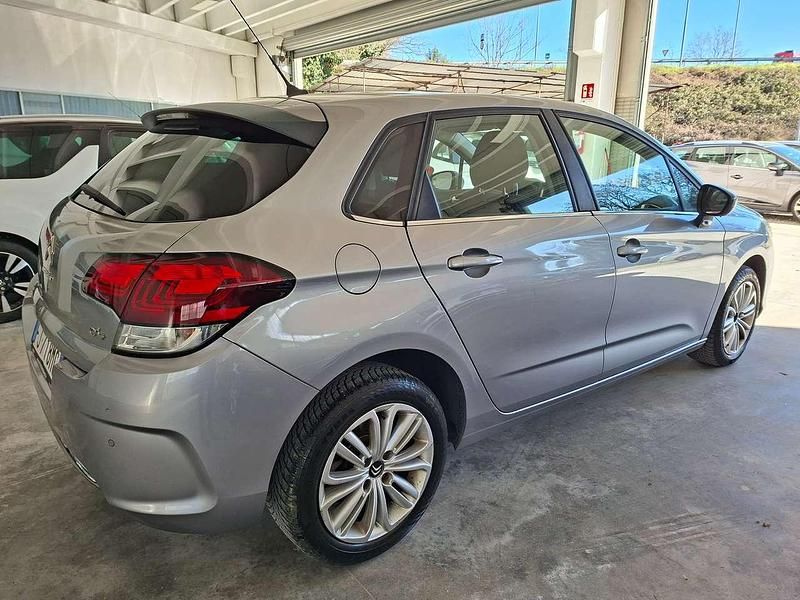 Usata Citroën C4 120 CV (88 kW) 2017 Grigio Berlina