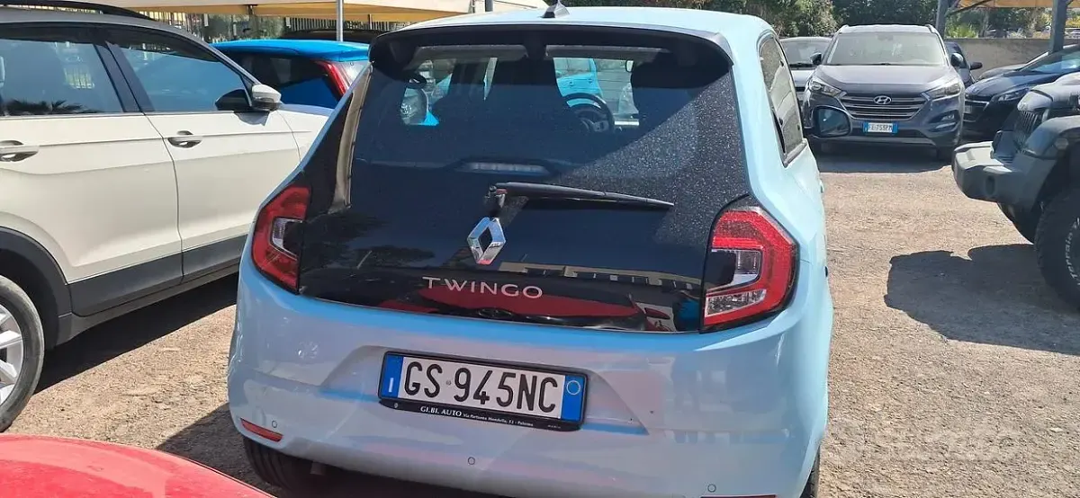 Gebraucht Renault Twingo Urban Night 65 PS (47 kW) 2024 Blau Kleinwagen