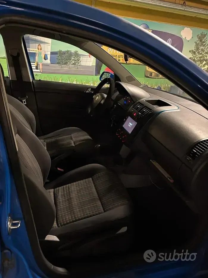 Usata VW Polo 54 CV (39 kW) 2007 Bluazzurro Utilitaria