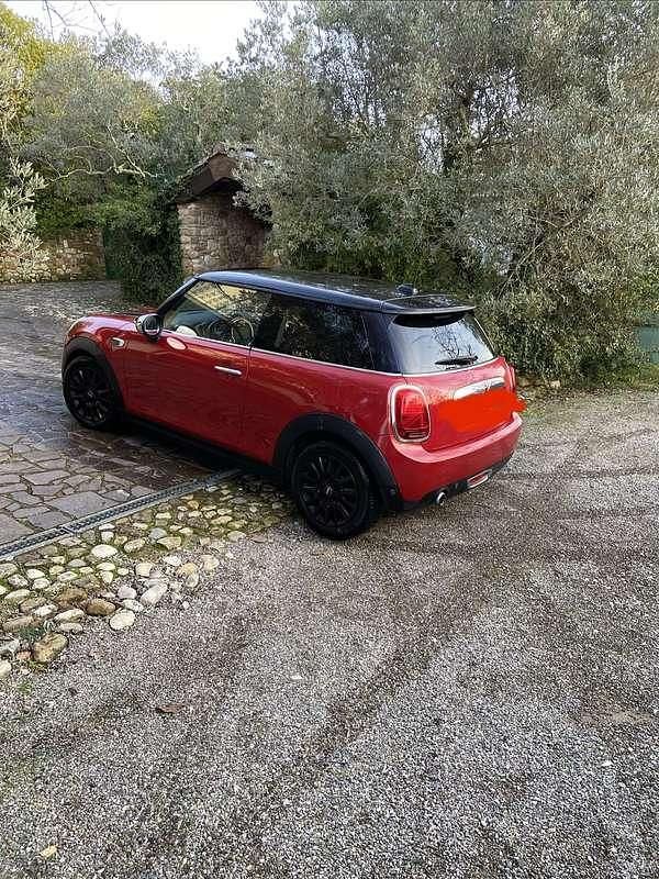 Usata Mini Cooper D 116 CV (85 kW) 2015 Rosso Utilitaria