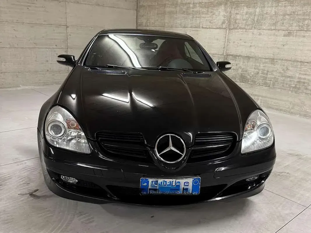 Usata Mercedes SLK200 163 CV (119 kW) 2005 Nero Cabrio