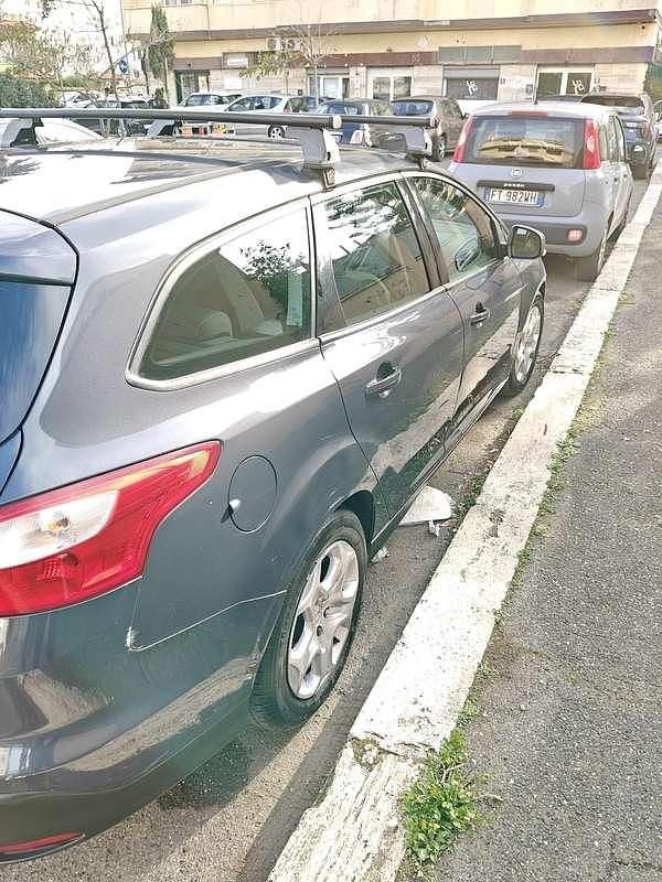 Usata Ford Focus 116 CV (85 kW) 2014 Station wagon