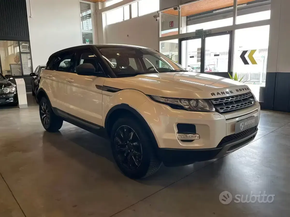 Usata Land Rover Range Rover evoque Pure 150 CV (110 kW) 2015 Bianco SUV