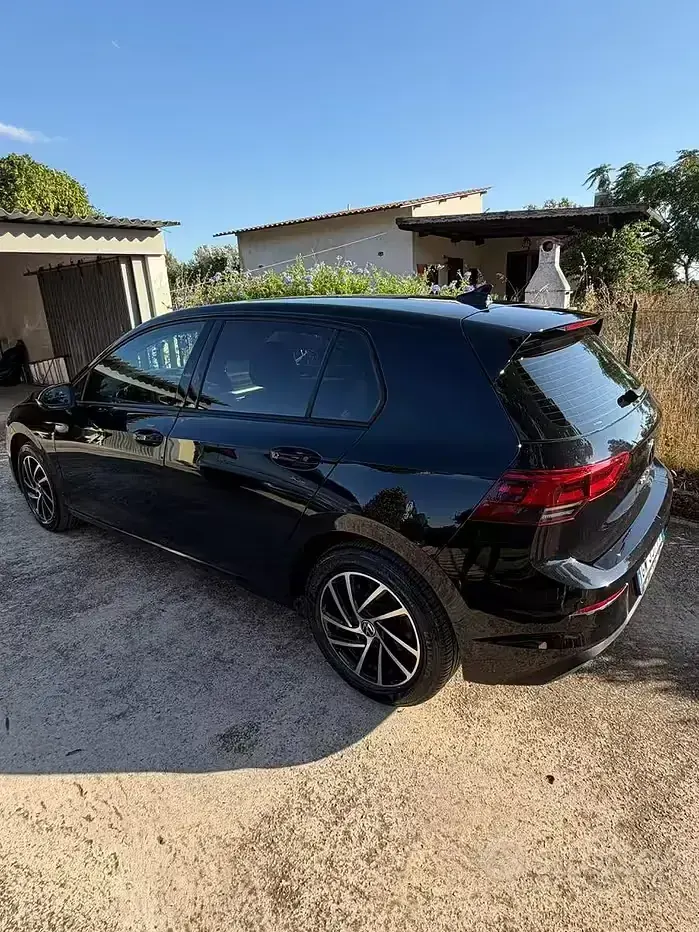 Usata VW Golf VIII 116 CV (85 kW) 2022 Nero Berlina