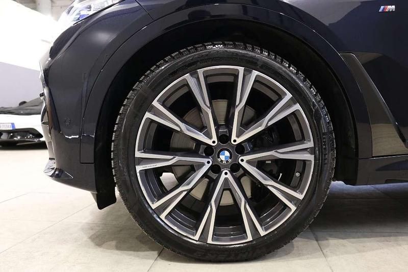 Usata BMW X7 Efficient Dynamics 340 CV (250 kW) 2021 Blu SUV