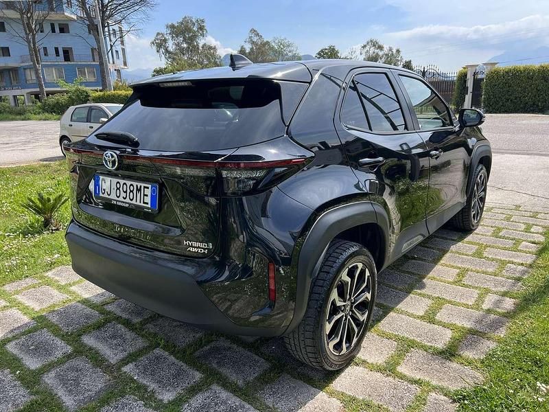 Usata Toyota Yaris Cross Trend 92 CV (67 kW) 2022 Nero SUV