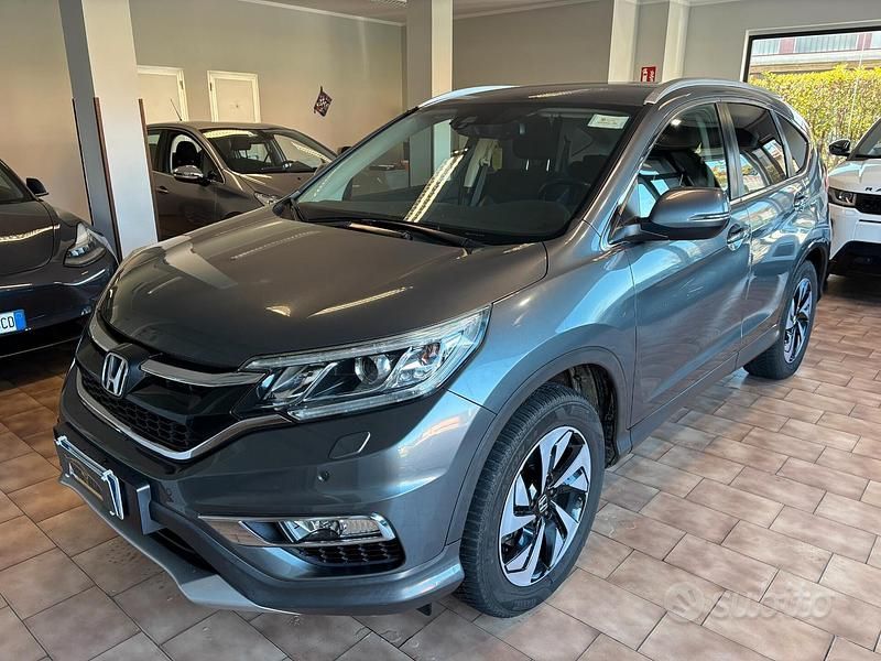 Grigio Usata 2016 Honda CR-V Lifestyle SUV | 15.900 € (Buon prezzo) - Immagine 1/4