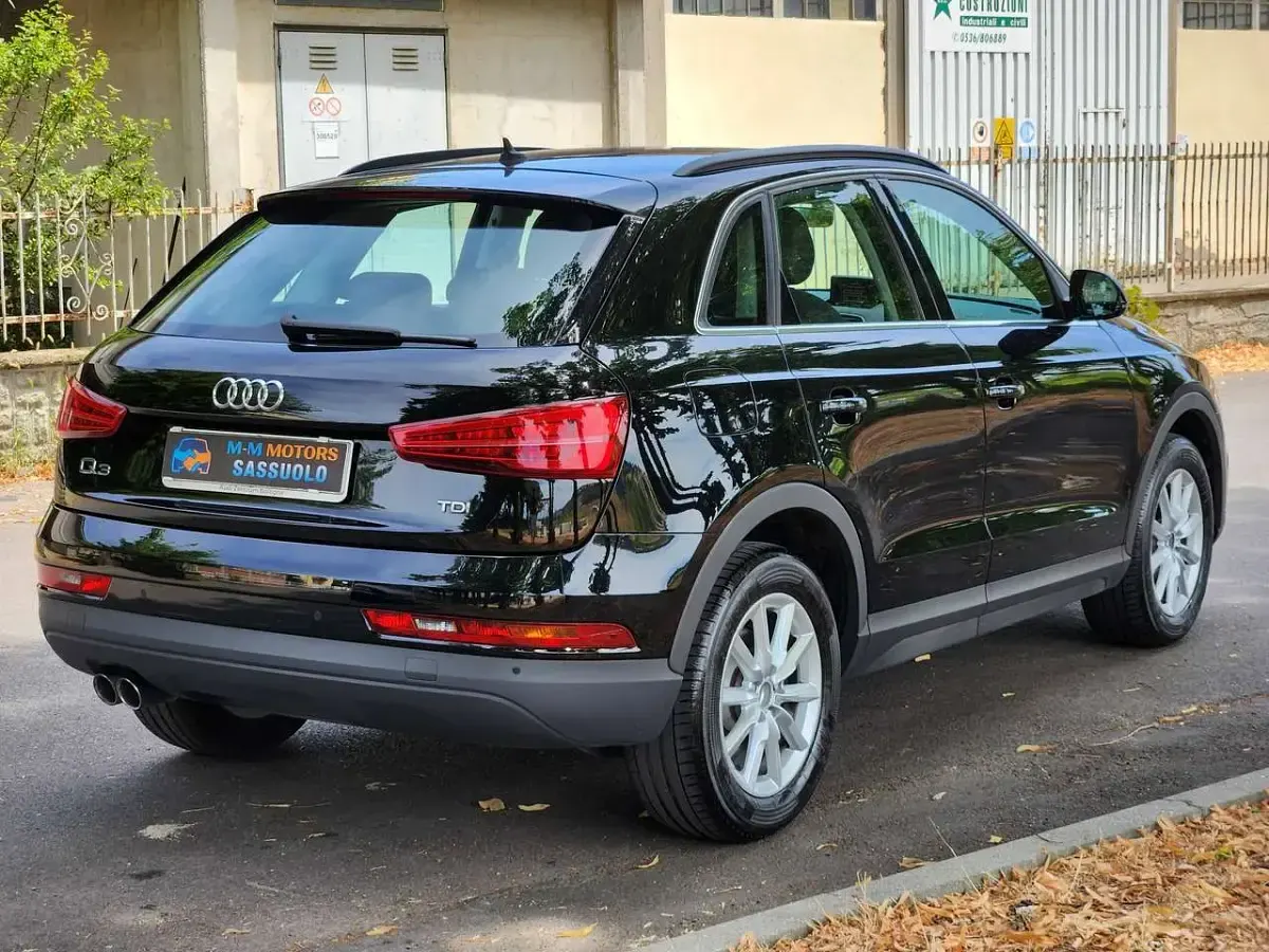 Usata Audi Q3 Business 120 CV (88 kW) 2016 Nero SUV