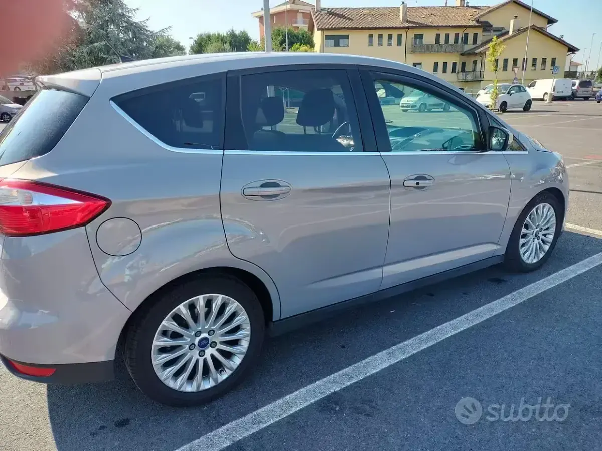 Usata Ford C-MAX 115 CV (84 kW) 2011 Grigio Monovolume