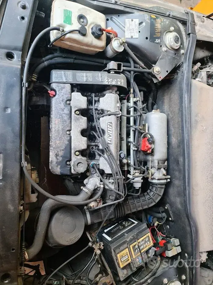 Usata Fiat Croma 120 CV (88 kW) 1988 Grigio Utilitaria