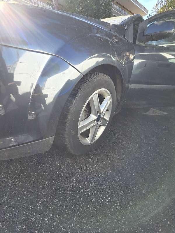 Usata 2006 Ford Focus Berlina | 1500 € (Ottimo prezzo) - Immagine 1/4