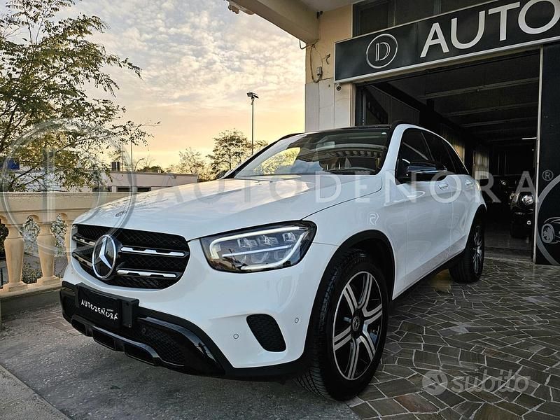 Usata Mercedes GLC220 Premium 194 CV (142 kW) 2020 Bianco SUV