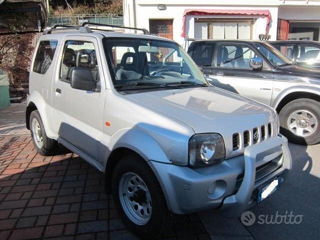 Usato 2004 Suzuki Jimny 1.3 Benzin (9.900 €)