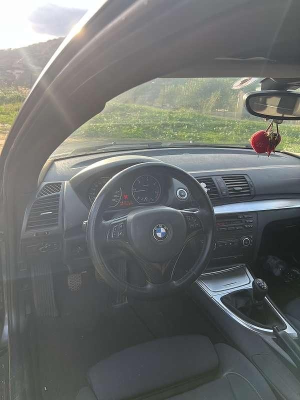 Usata BMW 118 143 CV (105 kW) 2008 Utilitaria