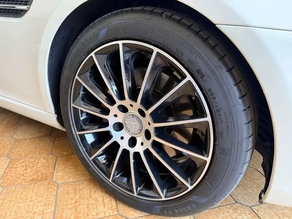 Usata Mercedes SLK250 Premium 204 CV (150 kW) 2012 Bianco Cabrio