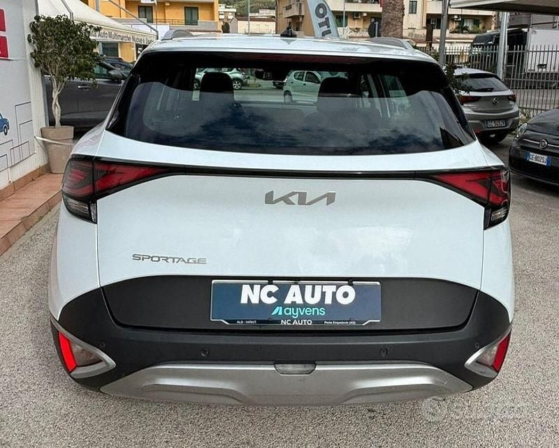 Usata Kia Sportage 135 CV (99 kW) 2022 Bianco SUV