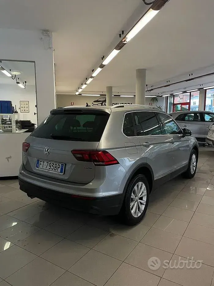 Usata VW Tiguan 150 CV (110 kW) 2018 Grigio SUV