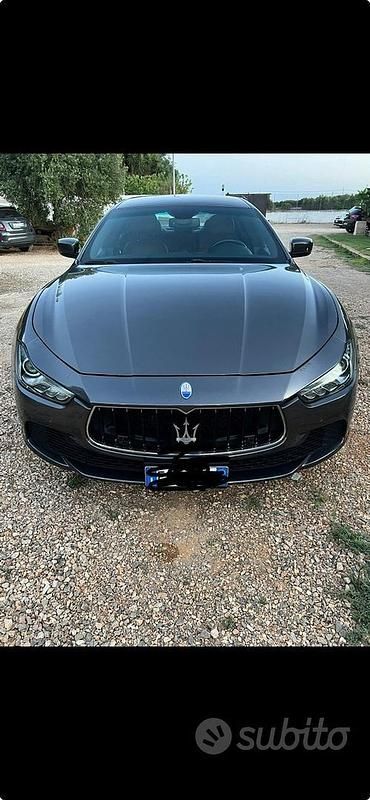 Usata Maserati Ghibli 250 CV (183 kW) 2015 Grigio Coupé