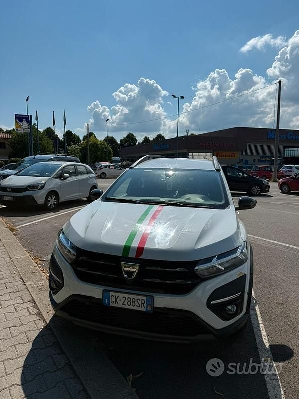 Bianco Usata 2022 Dacia Jogger Monovolume | 13.850 € (Ottimo prezzo) - Immagine 1/4