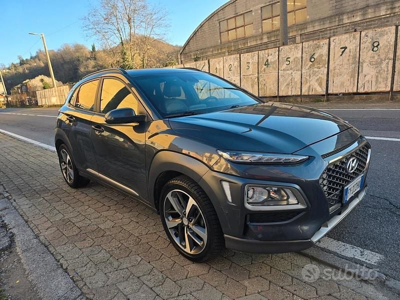 Usata Hyundai Kona Xpossible 116 CV (85 kW) 2019 Grigio SUV
