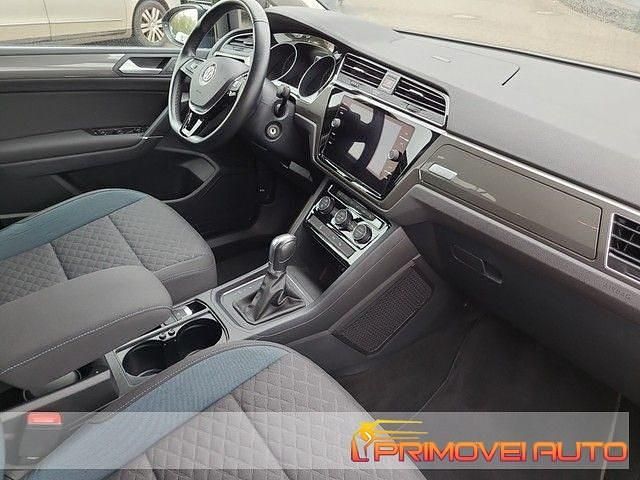 Usata VW Touran 150 CV (110 kW) 2019 Blu/azzurro Monovolume