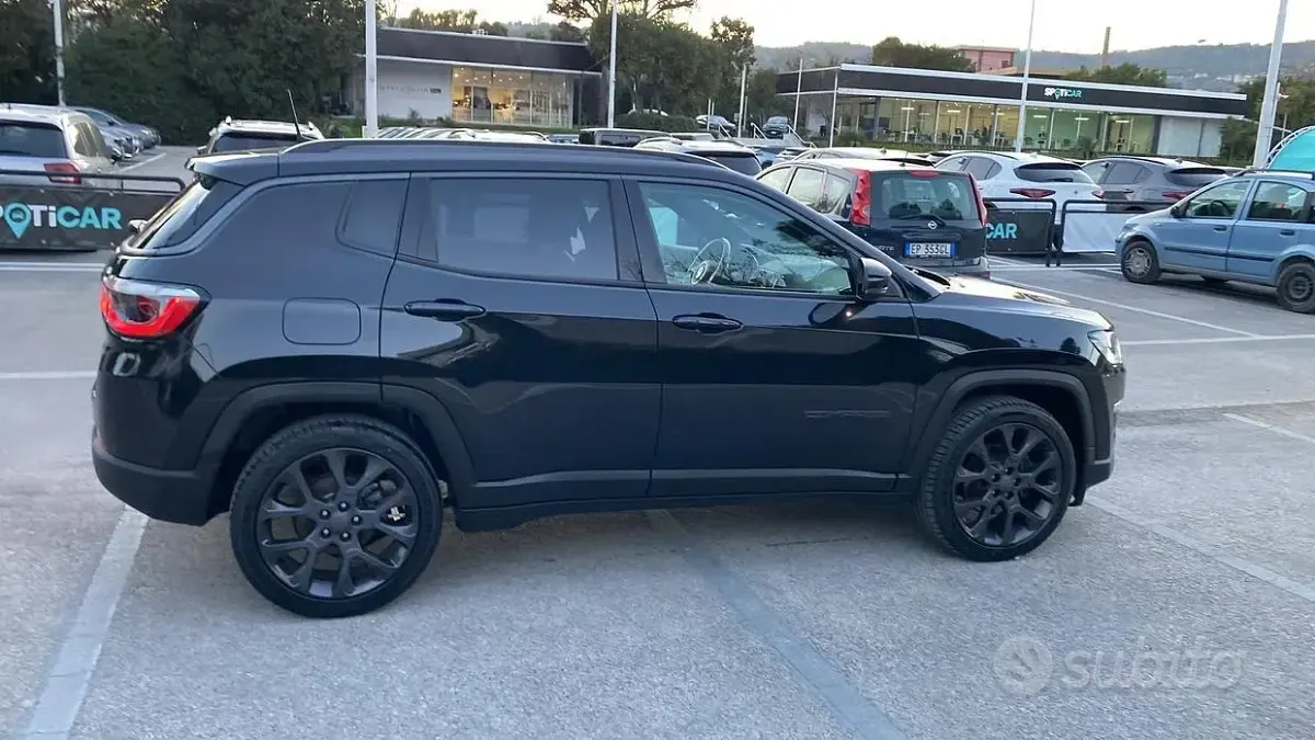 Usata Jeep Compass 150 CV (110 kW) 2021 Nero SUV